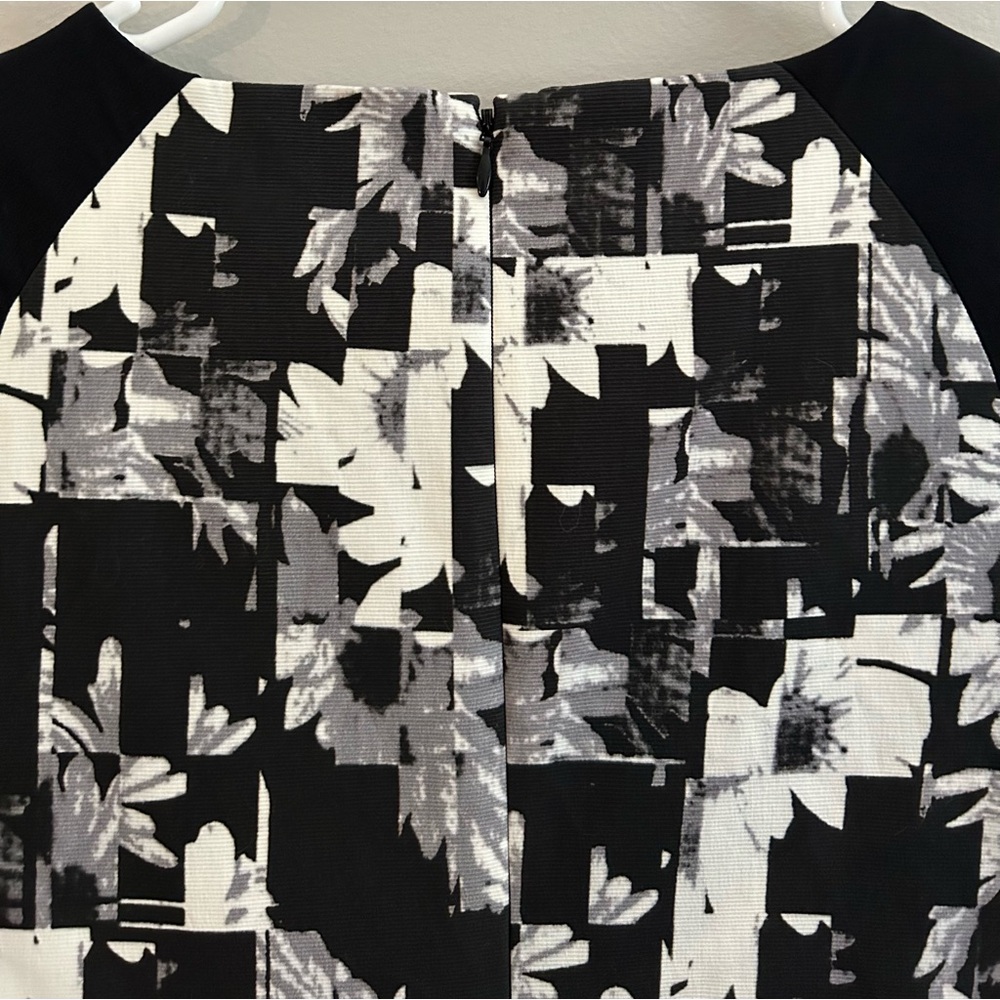 Tibi Arel Floral Print Mini Shift Dress LV5 Black/Pink |Size 6 - Picture 7 of 9